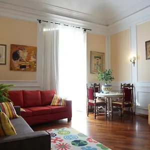 Elegante Centro Storico , Catania Italy